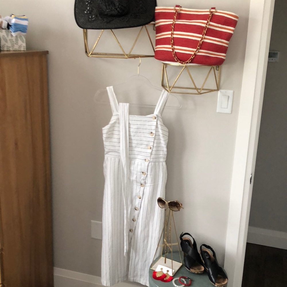 #101[S] White/ black striped Dress